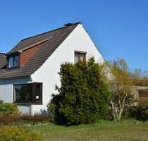 Haus zum Kaufen in Neumünster 217.000,00 € 227 m²