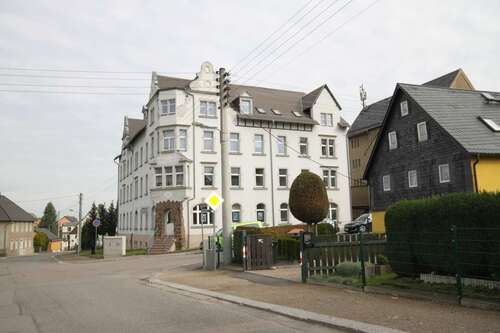 Foto - Wohnung zum Mieten in Hartmannsdorf 338,00 € 52 m²