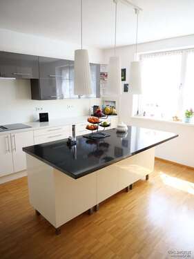 Foto - Wohnung zum Mieten in Leipzig 2.112,00 € 219 m²