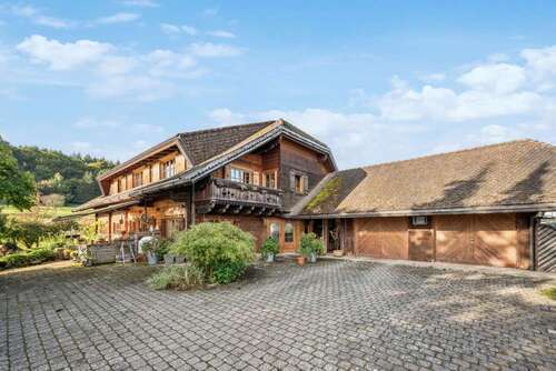 Foto - Haus zum Kaufen in Böblingen 1.550.000,00 € 378.64 m²