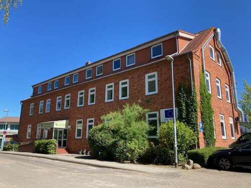 Foto - Büro in Schwerin 4.074,56 € 620.76 m²