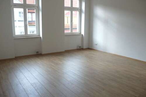 Foto - Wohnung zum Mieten in Naumburg 430,00 € 64 m²