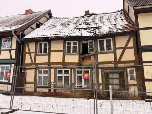 Foto - Haus zum Kaufen in Grabow 10.000,00 € 100 m²