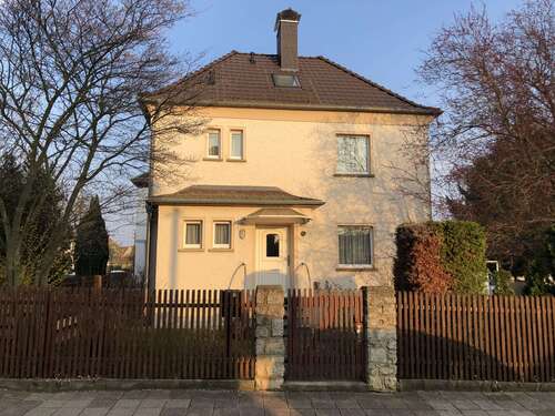 Foto - Haus zum Kaufen in Apolda 260.000,00 € 100.1 m²