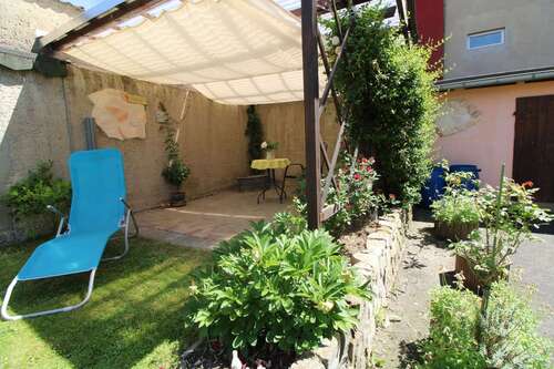 Foto - Haus zum Kaufen in Calbe 95.000,00 € 220.28 m²