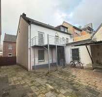 Haus zum Kaufen in Brüggen 249.500,00 € 120 m²