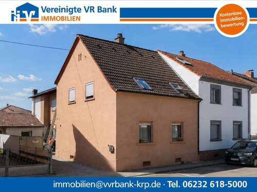Foto - Haus zum Kaufen in Maxdorf 545.000,00 € 207.09 m²