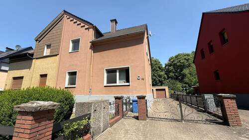 Foto - Haus zum Kaufen in Essen 419.000,00 € 155 m²