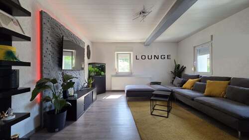 Foto - Haus zum Kaufen in Oberderdingen 369.000,00 € 160 m²