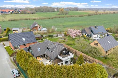 Foto - Haus zum Kaufen in Flensburg Tarup 595.000,00 € 178.23 m²
