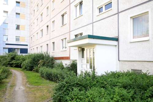 Foto - Wohnung zum Mieten in Neubrandenburg 271,00 € 62.14 m²