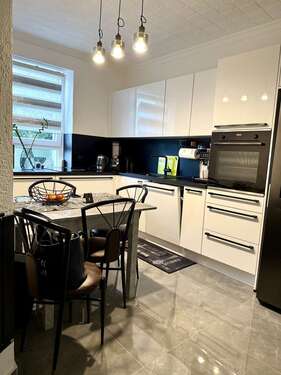 Foto - Haus zum Kaufen in Lüdenscheid 468.900,00 € 280 m²
