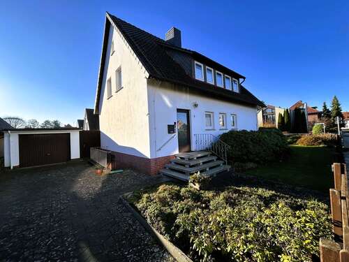 Foto - Haus zum Kaufen in Stadthagen 297.000,00 € 128 m²