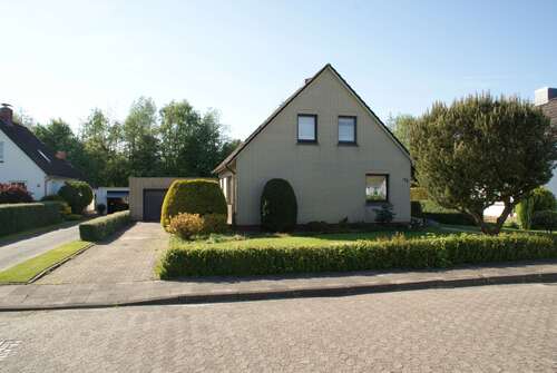 Foto - Haus zum Kaufen in Cuxhaven 235.000,00 € 140 m²