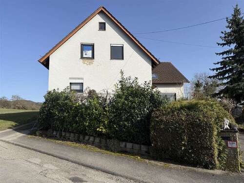 Foto - Wohnung zum Kaufen in Ilsfeld-Helfenberg 265.000,00 € 114.7 m²