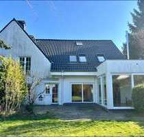 Haus zum Kaufen in Essen 620.000,00 € 198 m²
