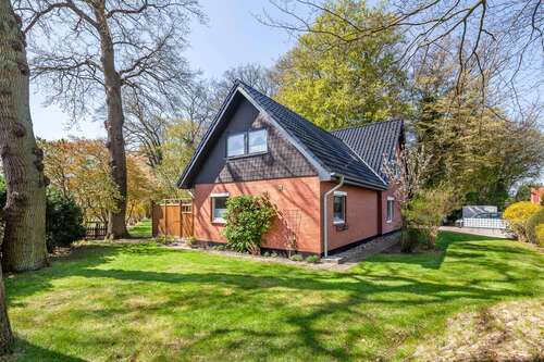Foto - Haus zum Kaufen in Rondeshagen 398.000,00 € 150 m²