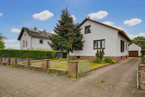 Foto - Haus zum Kaufen in Karlsruhe 945.000,00 € 135 m²