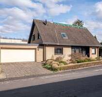 Haus zum Kaufen in Siegburg Wolsdorf 535.000,00 € 194 m² - Siegburg / Wolsdorf
