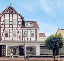 Haus zum Kaufen in Rinteln 460.000,00 € 246.57 m²