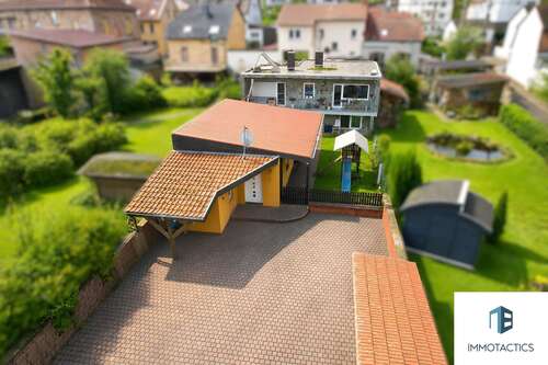 Foto - Haus zum Kaufen in Frei-Laubersheim 398.000,00 € 160 m²