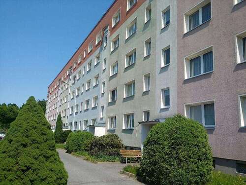 Foto - Wohnung zum Mieten in Wilkau-Haßlau 320,00 € 58.31 m²