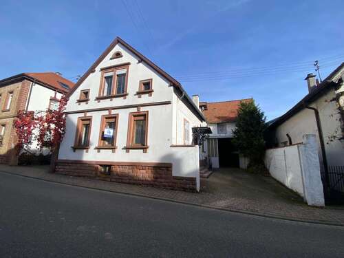 Foto - Haus zum Kaufen in Maikammer 475.000,00 € 120 m²