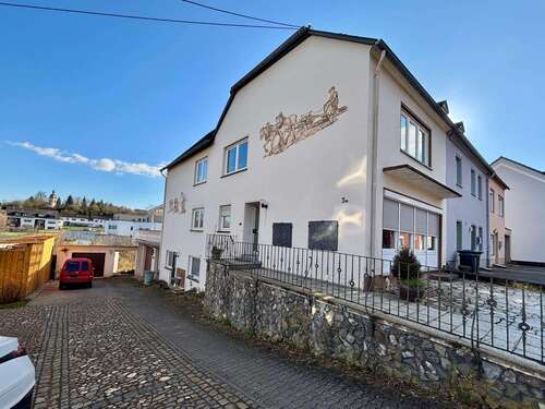 Foto - Haus zum Kaufen in Hetzerath 299.000,00 € 143 m²