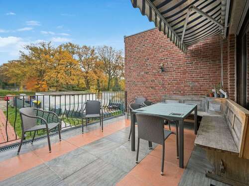 Foto - Haus zum Kaufen in Eschweiler 475.000,00 € 270 m²