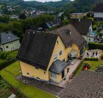 Haus zum Kaufen in Gummersbach 380.000,00 € 211 m²