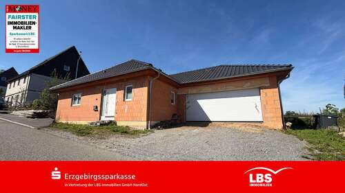 Foto - Haus zum Kaufen in Zwönitz 425.600,00 € 169.8 m²