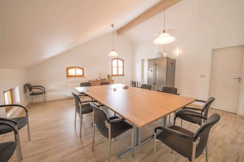 Foto - Büro in Zorneding 2.900,00 € 285 m²