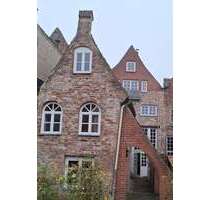 Haus zum Kaufen in Lübeck 1.680.000,00 € 352 m²