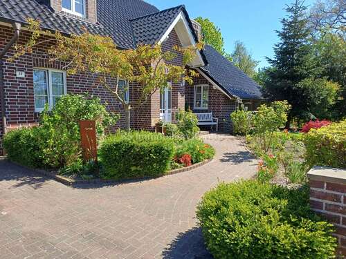 Foto - Haus zum Kaufen in Rhede Neurhede 450.000,00 € 220.7 m²