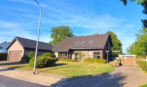 Foto - Haus zum Kaufen in Nettetal 598.000,00 € 235 m²