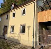 Haus zum Kaufen in Sachsen - Tharandt 205.000,00 € 180 m²