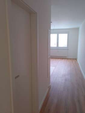 Foto - Wohnung zum Mieten in Rötha 232,12 € 30.95 m²