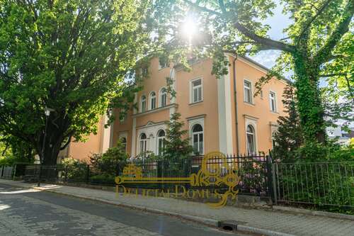 Foto - Haus zum Kaufen in Dresden 1.590.000,00 € 300 m²