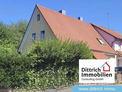 Foto - Haus zum Kaufen in Straubenhardt 238.000,00 € 100 m²