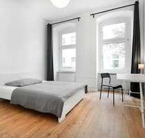 WG-Zimmer in Berlin 680,00 € 15 m²