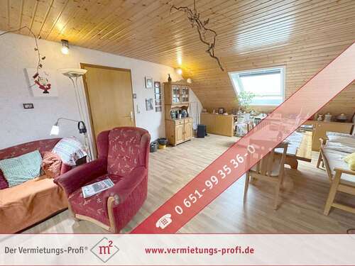 Foto - Wohnung zum Mieten in Lampaden 680,00 € 80 m²