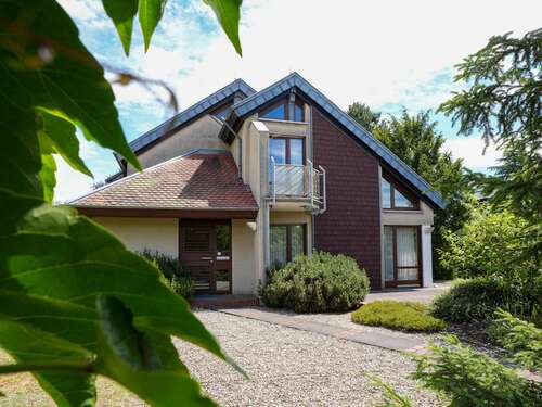 Foto - Haus zum Kaufen in Saarlouis 649.000,00 € 164 m²