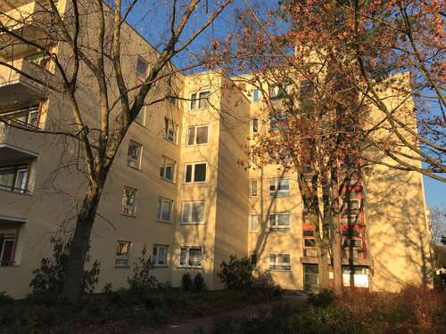 Foto - Wohnung zum Mieten in Berlin 431,75 € 64.81 m²