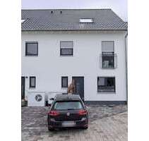 Haus zum Mieten in Grünstadt 1.870,00 € 145 m²