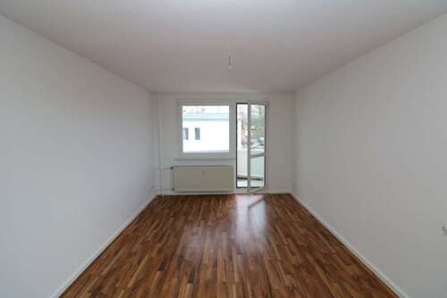 Foto - Wohnung zum Mieten in Freiberg 389,00 € 57.13 m²