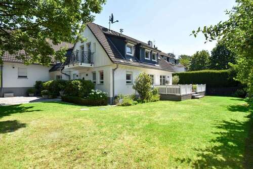 Foto - Haus zum Kaufen in Bad Homburg vor der Höhe 2.395.000,00 € 200 m²