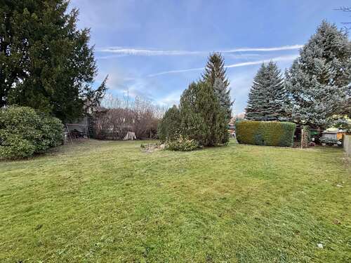 Foto - Grundstück zu verkaufen in Limbach-Oberfrohna 60.000,00 € 595 m²