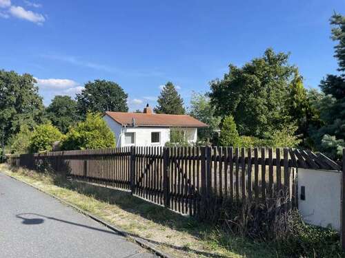 Foto - Grundstück zu verkaufen in Ottendorf-Okrilla 225.000,00 € 830 m²