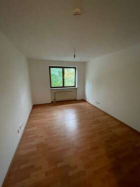 Foto - Wohnung zum Mieten in Regensburg 295,00 € 19.44 m²