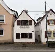 Haus zum Kaufen in Landau-Wollmesheim 136.000,00 € 68 m²